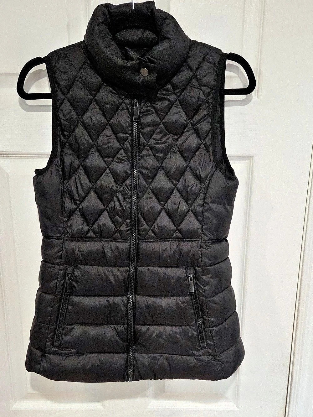 Philosophy Quilted Puffer Vest in Black Size Small NWT